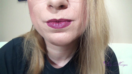 Morrigan Havoc: Berry sexy lips