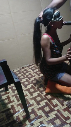 Tiyana: Rozmowa kwalifikacyjna z szefem w hotelu