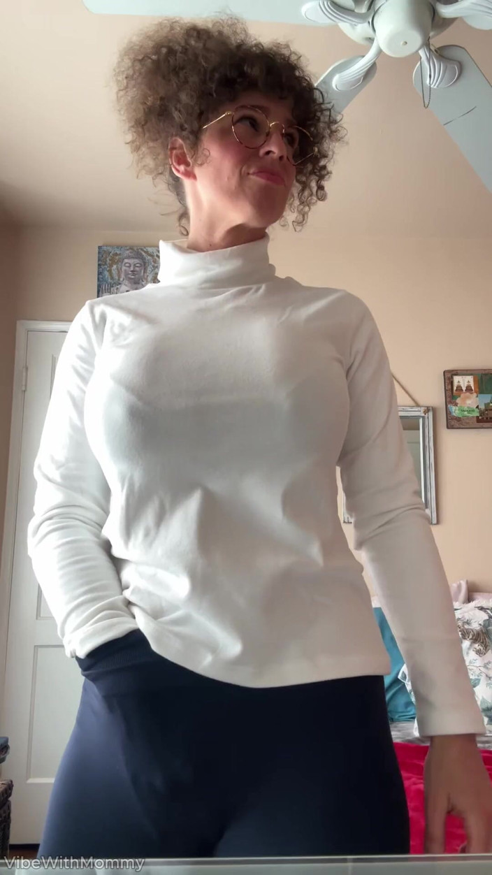 VibeWithMommy: Best Friends Stepmom Don't I Can't Believe She Did This