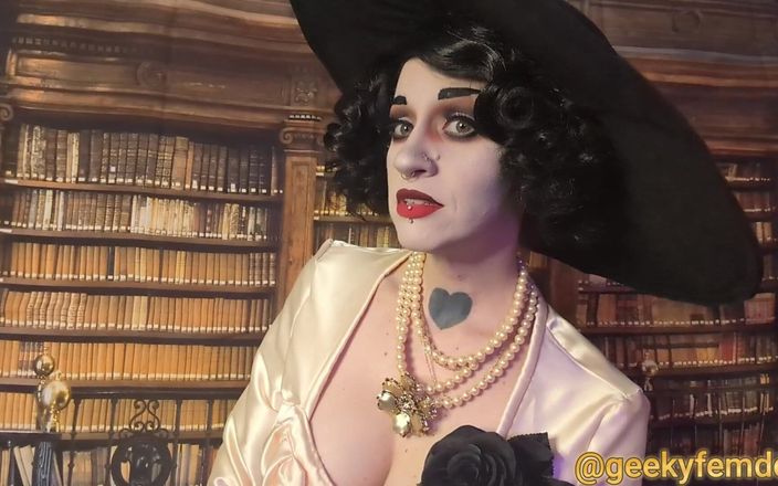 Geeky Femdom: Леді Дімітреску перекусила