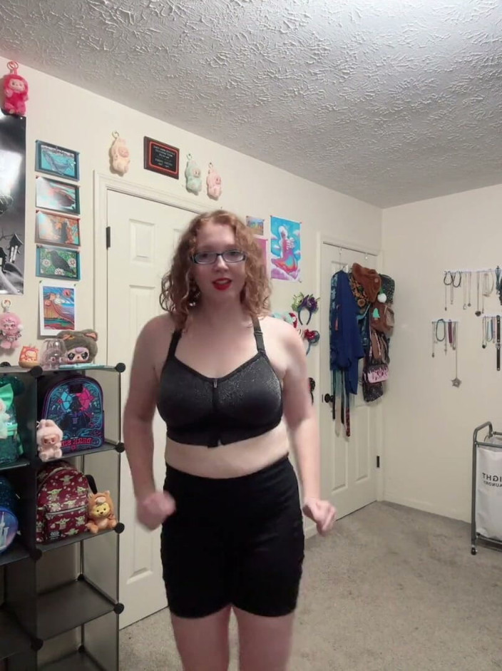 DarlingSweetheart: Ginger Beauty Sexy Trainingsroutine &amp; Strip