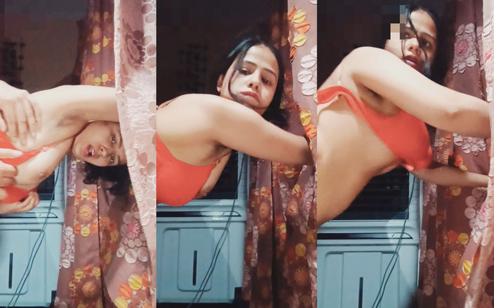 Hot Sis: 妻を巨根にしてしまい、彼女は大声で叫びました