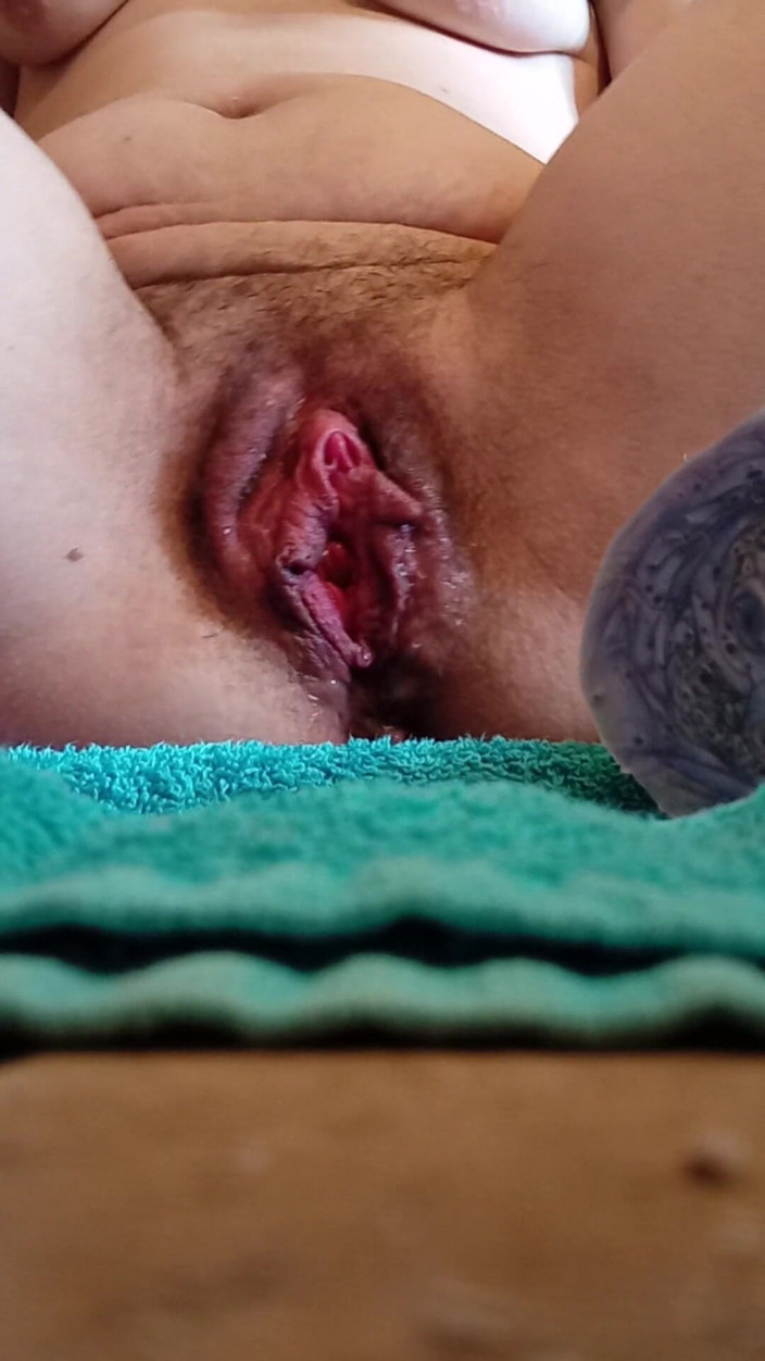 TinyLittleTease: Ich spiele mit meinem lieblingsspielzeug
