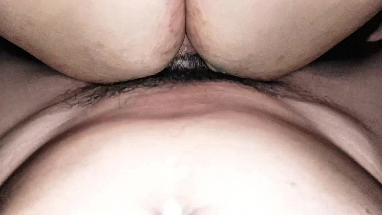 TeenPinayCloseUp: Futai anal dur cu tragere de păr - futaiul sălbatic al...