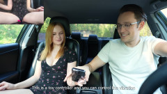Verlonis: Překvapení Verlonis pro Justin Lush ovládání uvnitř její kundičky při řízení...