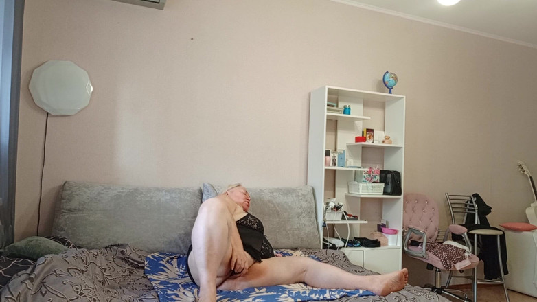 Zona901: Granne älskar hennes fitta i en sexchatt