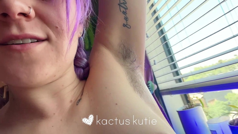 kactus kutie: 汗だくで仕事に行けない