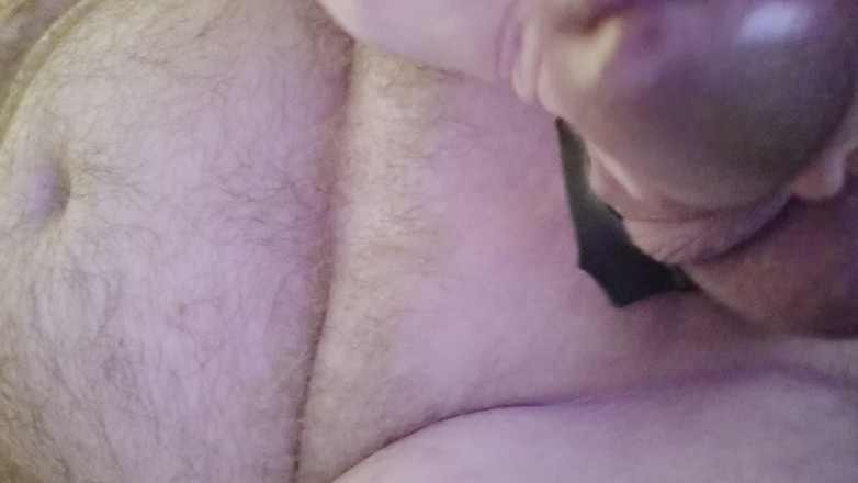 Pellefnatt: Rakan saya sedang duduk di kerusi dan bermain dengan zakar...