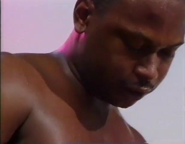 Butt Paradise: Black dude opens ebony slut's legs so he can fuck...
