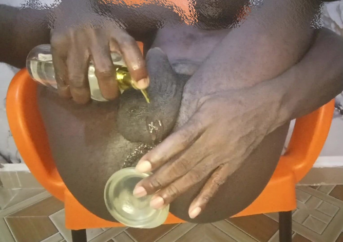 WildFreakBottom: Tu veux mettre une noix dans mon trou de goût !