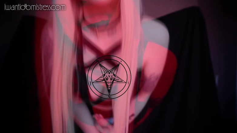 LDBMistress: Ahoj, osobně jsem Satan, ntmu
