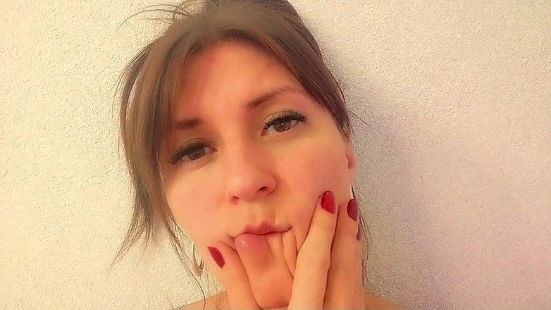 Adele Amber: Matură sexy incitantă și corpul ei sexy