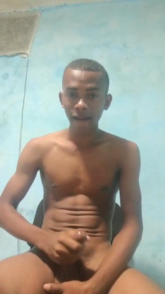 Timmy Jovido: Masturbando por conta própria