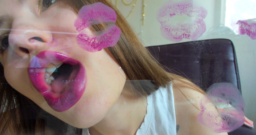 Rarible Diamond: 키스와 립스틱 마크