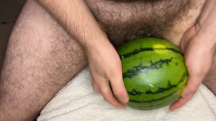 Paul Bear: Jebanie melonu