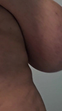 Saggy Tit Fat Bimbo Twerking