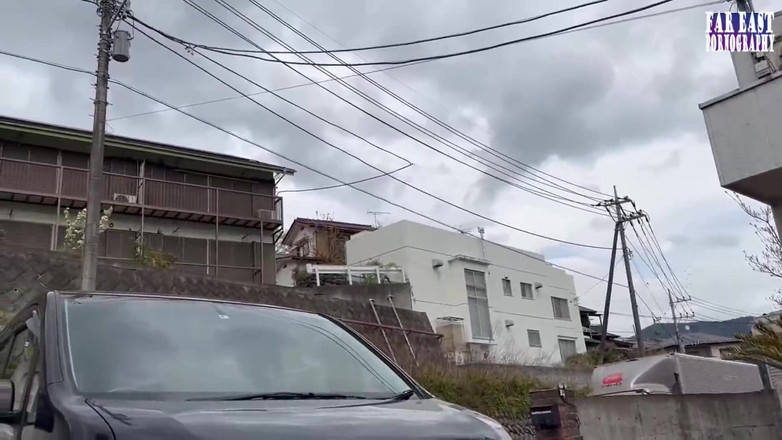 Far East pornography: Hochgehobener Stoßrausch mit einer glatten engen Schönheit hüpft hart in...