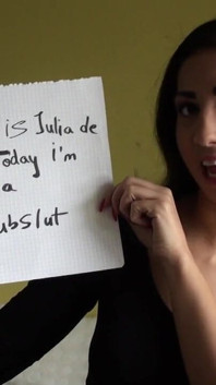 Introducing Julia De Lucia