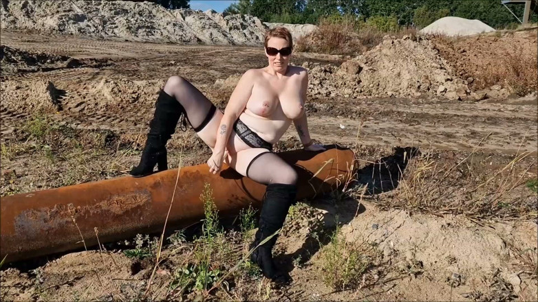 UserBitch1: Nip公共裸体