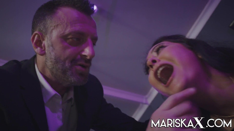 Mariska x: Doppelpenetration für Mariska