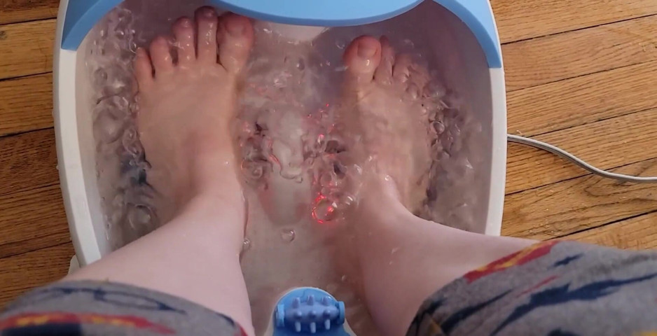For My Feet Guys! (Kinky Katie) For My Feet Guys! (Kinky Katie)