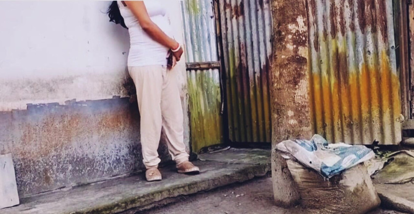 Teensex: My Hot Bhabi Call Me Outside for My Bick Cock...