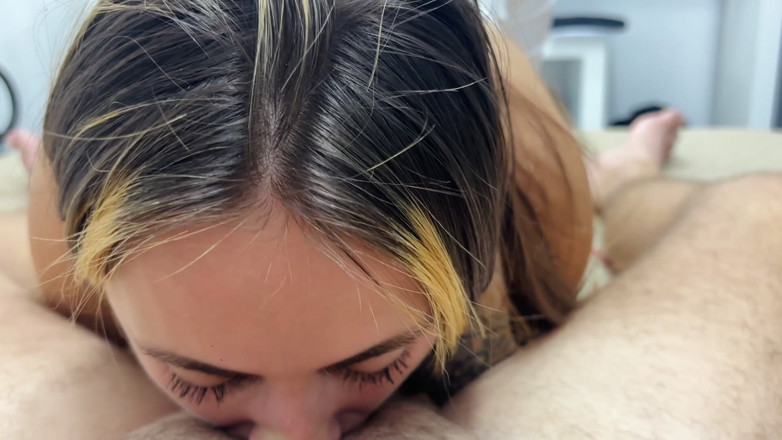 Raxxxbit: She Aske Me to Cum in Her Mouth Tree Times