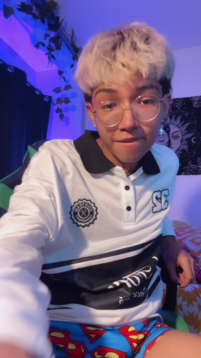 Alejoalejo jejeje: Het latinsk Twink