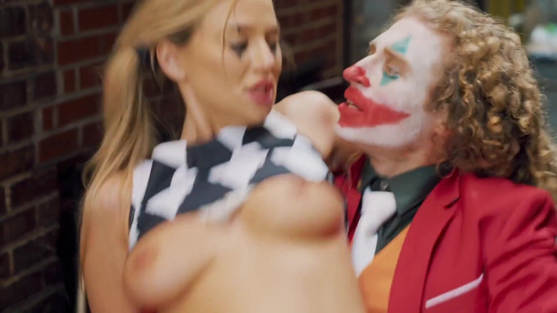 Cosplayground: Blake Blossom Semasa Harley Quinn Dikongkek Keras Oleh Joker - Joker...