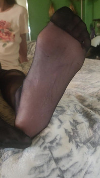 Goode Girl Nylon Foot Worship JOI POV