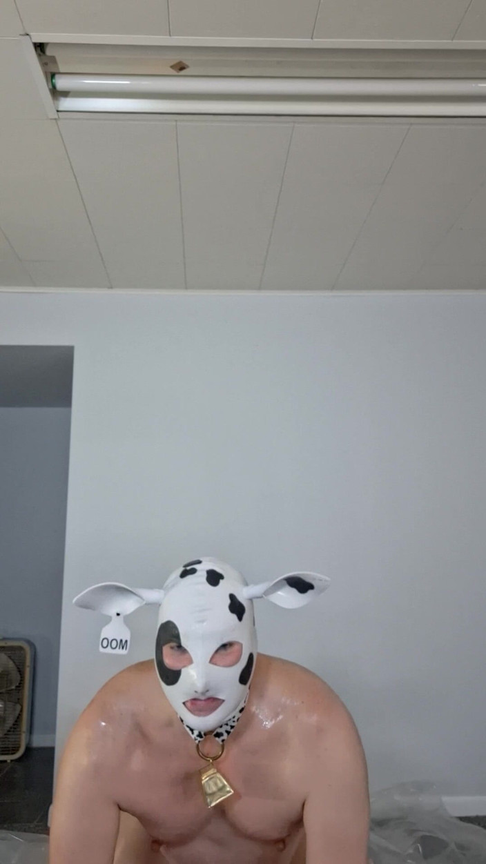 Victoria Lecherri: Meminyakkan Peliharaan Awak Hucow!