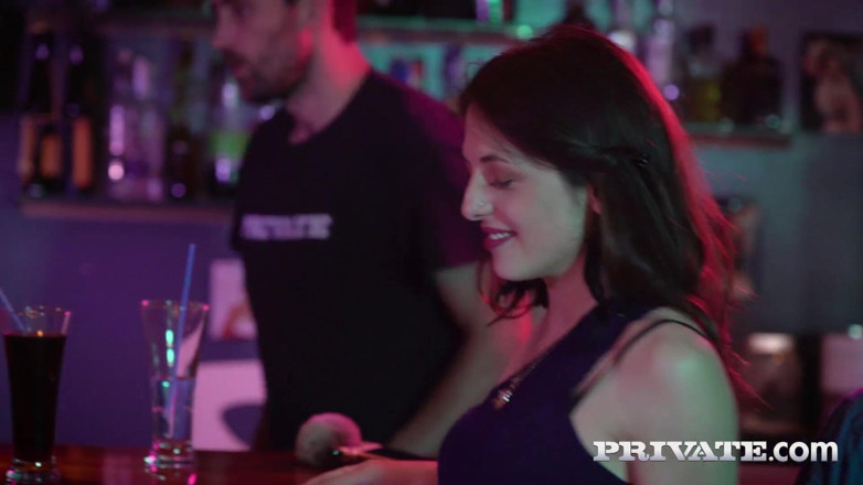 Private.com: Hardcore orgie met Rachel Adjani, Alice Fabre &amp; Scarlet