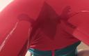 Froilein P: Un legging rouge mouille en vous accroupit