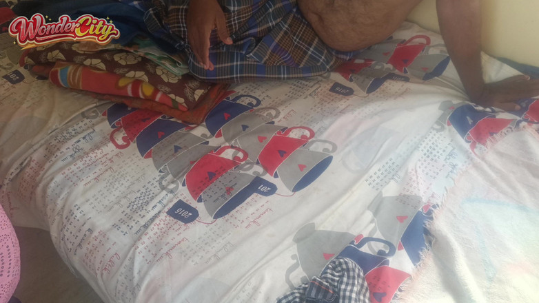 Pushpa studio: Домогосподарка pink chudi має гарячий трах у ліжку