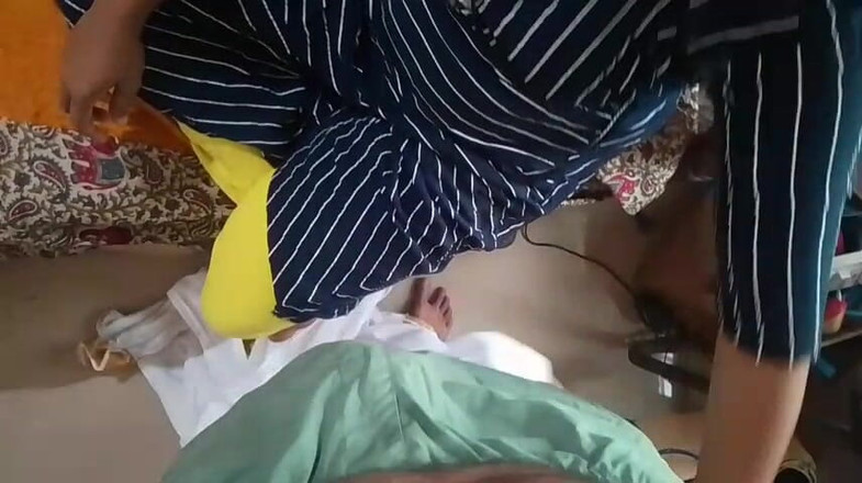 Skydreem1104: Индийскую студентку Reхуха обучает сосать ее член ее друг