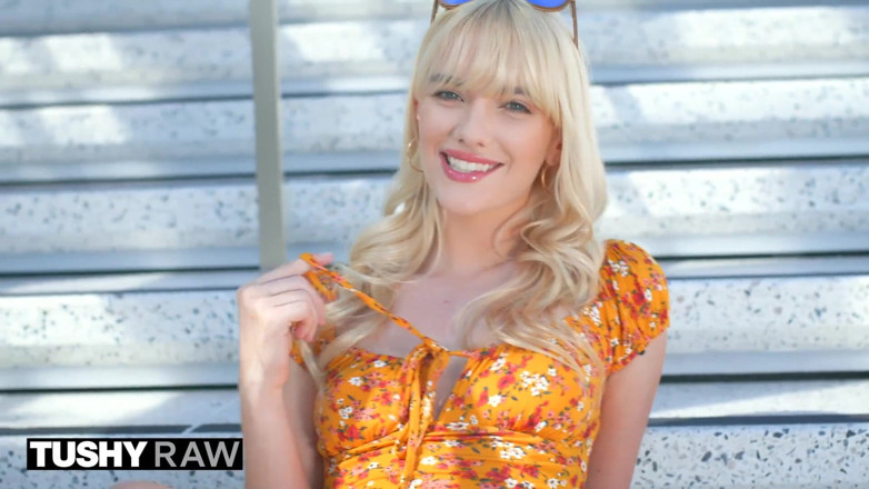Tushyraw: Tushyraw Kenna James suka seks dubur keras