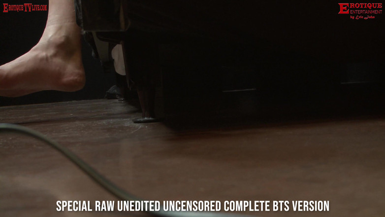 ErotiqueTVLive: Erotique Entertainment - Bts POV e Closeup Intimacy enquanto os superstars...