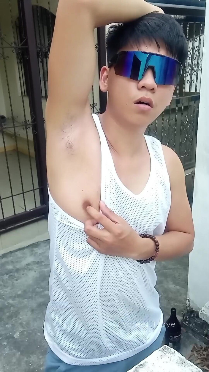 Troye_AsianPinoy: 대학 여행