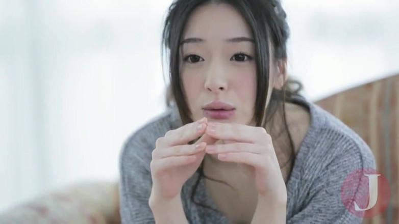 Asian happy ending: Sweet asian teen is having a nice time at the...