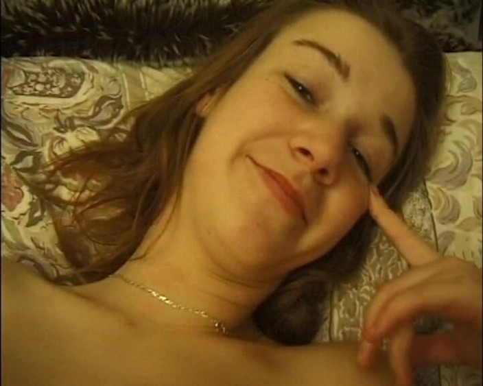 Old and young sex: Первый порно кастинг Dominika с юной брюнеткой, жаждущей трахнуться