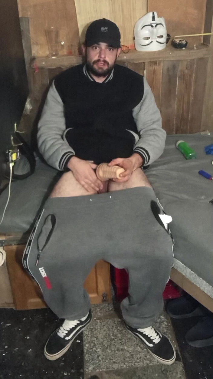 jerkofflover: Cumshot an Dem Ort, an Dem Ich Masturbiere Und Plus...