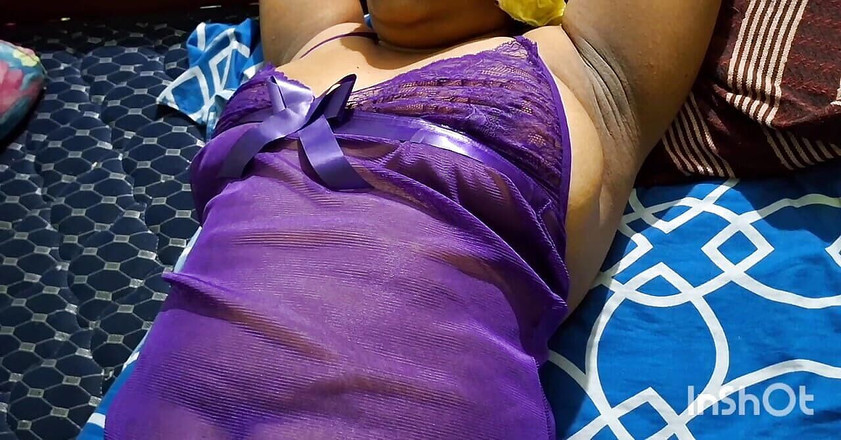 Mirchi jodies: Tamilská manželka má sex se svým chlapcem služebníkem