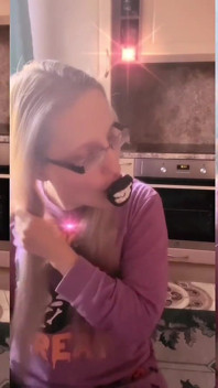 Asmr Dlouhé Blondýna Čištění vlasů