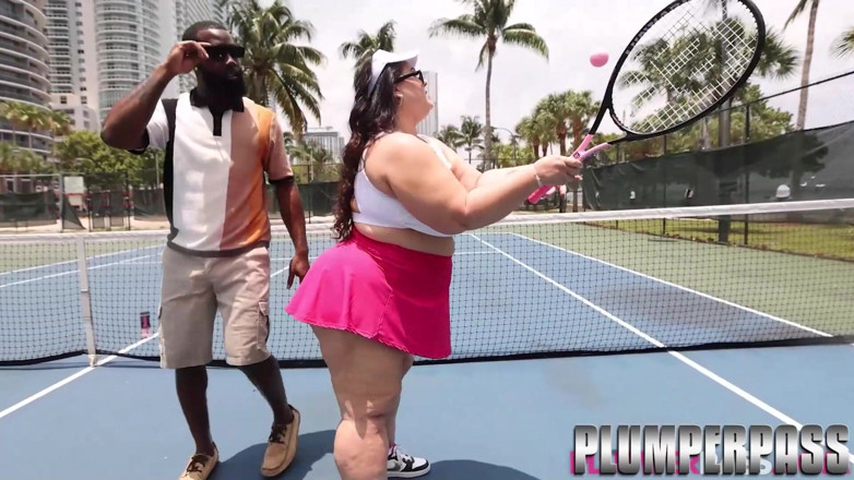 Plumper pass: Plush Plumper Luna Lark Takes BBC Balls After Tennis