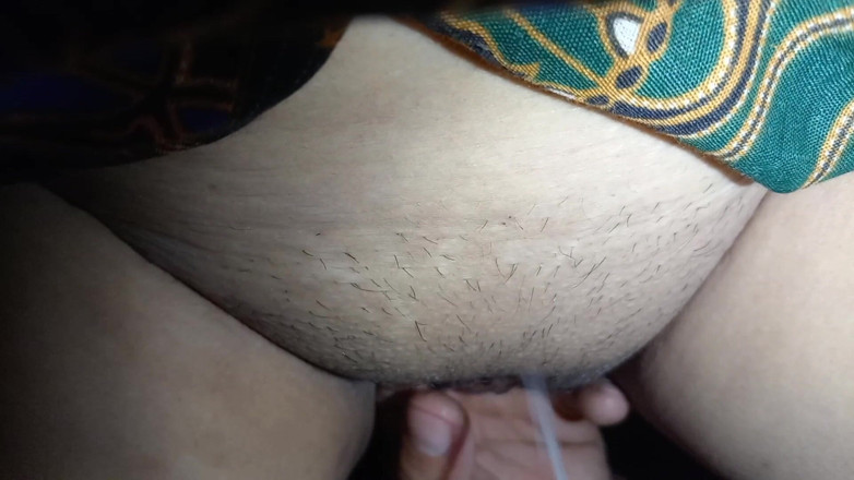 Sano lado: Nepali lubang besar melancap pepek hitam