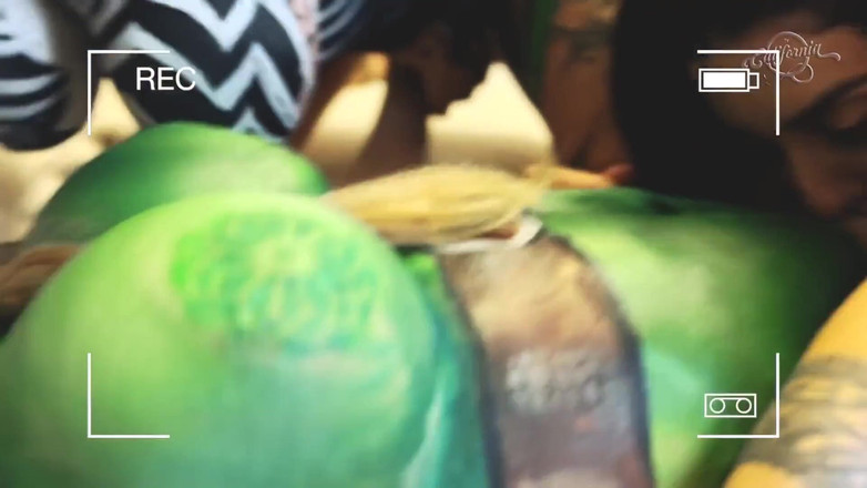 California TV: カリフォルニア・カーニバルテレビ - シークレットシーン