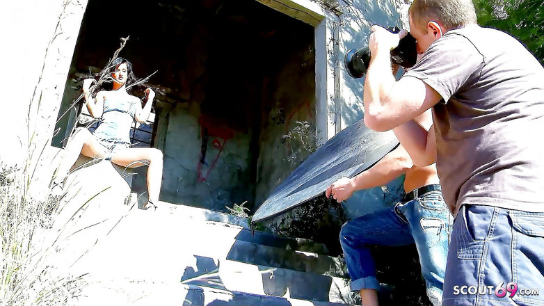 Full porn collection: Skinny teen Susi Gala is fucked by two big cocks...