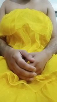 Indian Gay Crossdresser Gaurisissy XXX Sex in Yellow Lehenga
