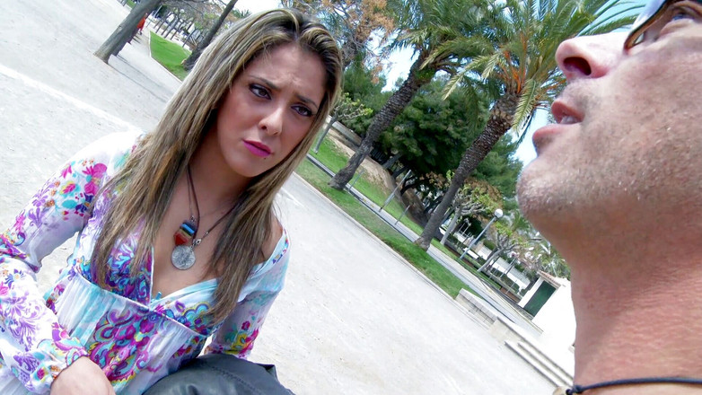 Fun Pictures: Memek cewek cantik dientot habis-habisan