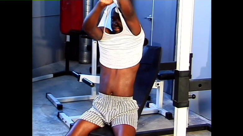 Heatwave Gay: Hitam pada hitam, bahagian 2